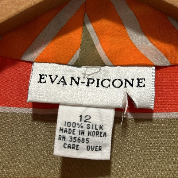 100% Silk Evan Picone size 12 Wrap Peplum Blouse - Picture 3 of 9